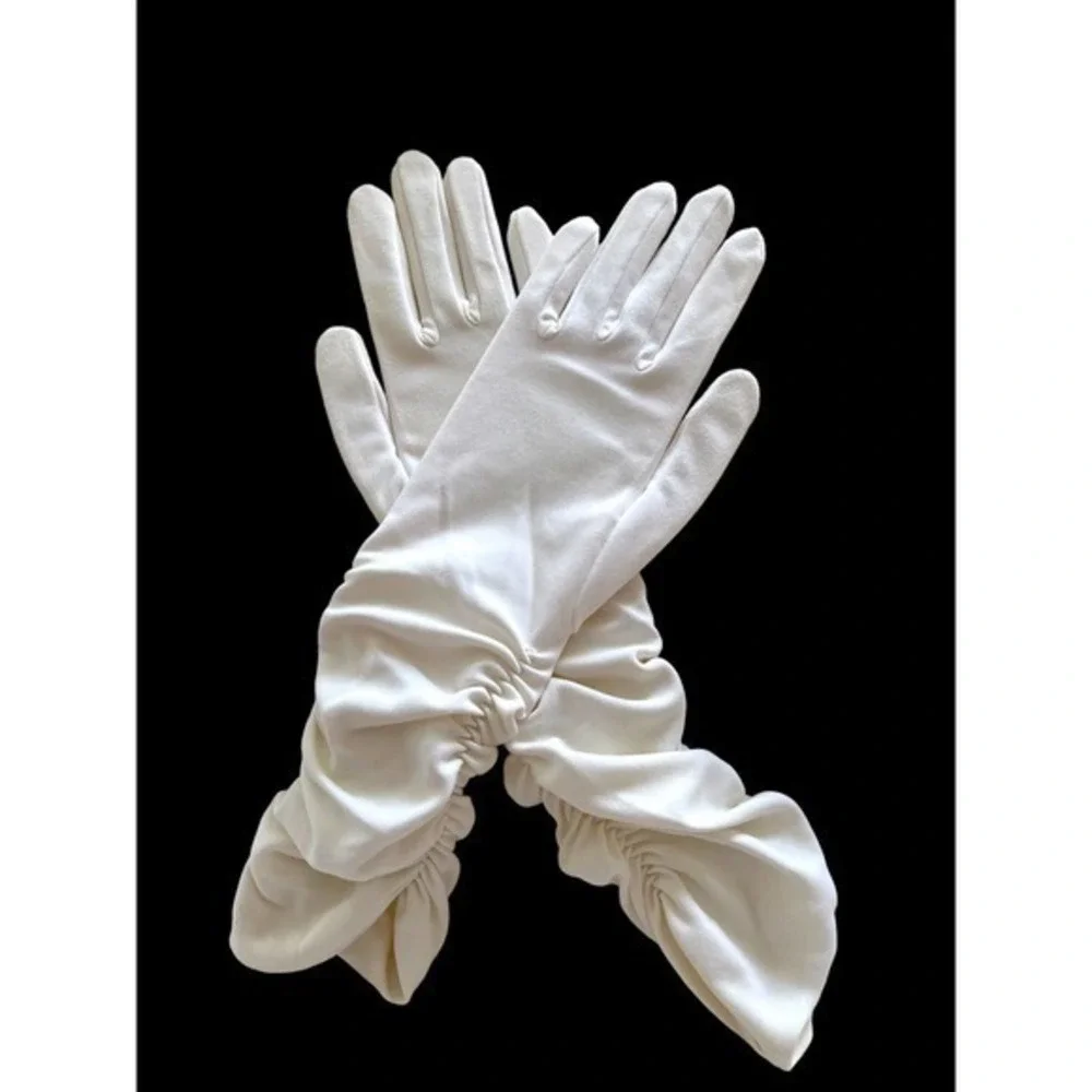 Vintage 1980’s White Ruched Cotton Gloves Formal Prom Costume Size 7